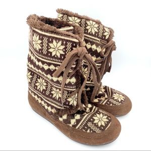 Lucky Brand Fair Isle Moccasin Boots Size 6